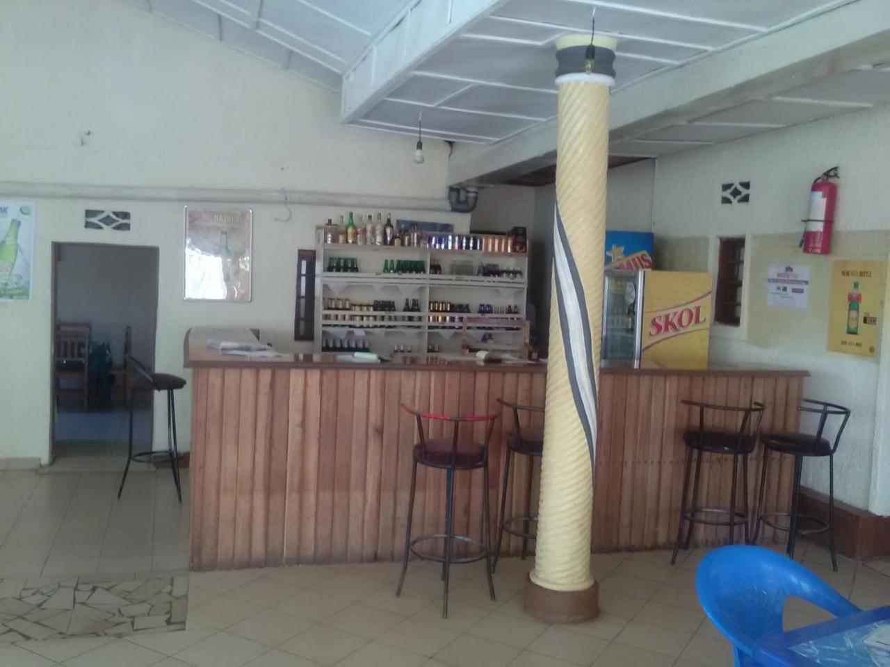 Gloria Motel Cyangugu Екстериор снимка