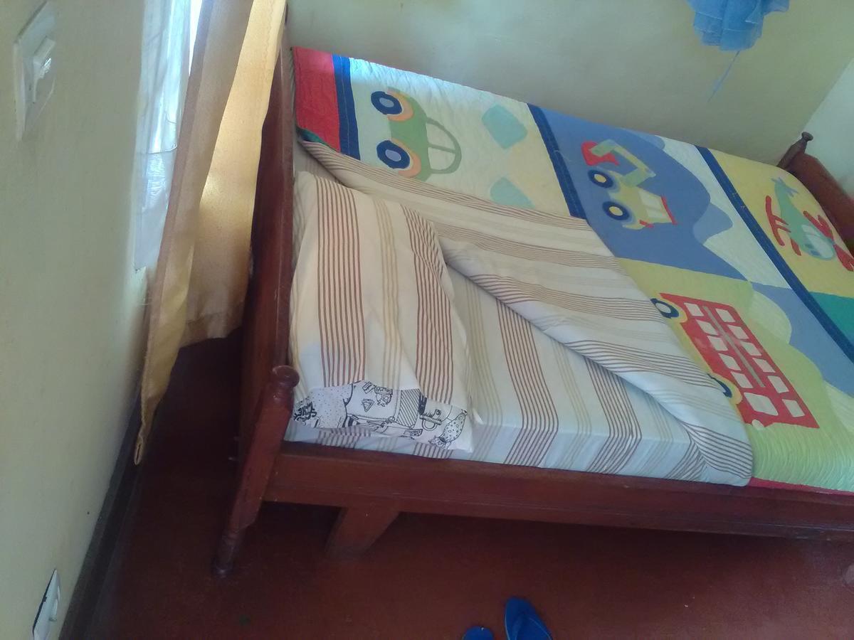 Gloria Motel Cyangugu Екстериор снимка